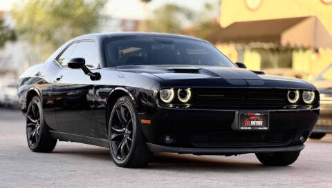 2017 Dodge Challenger SXT