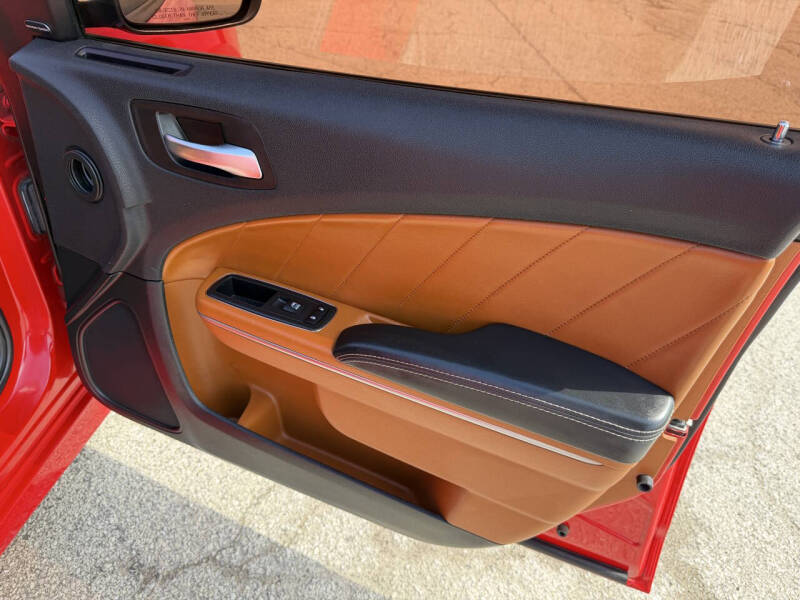 2015 Dodge Charger SRT 392