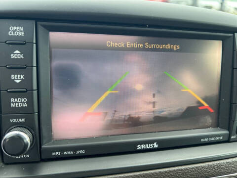 2013 Chrysler Town and Country Touring-L