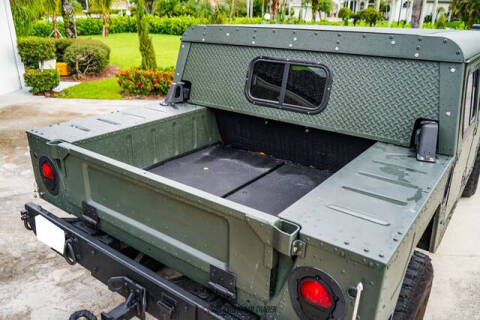 2001 AM General Hummer