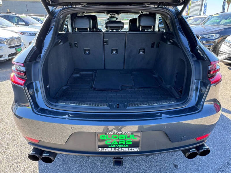 2017 Porsche Macan S