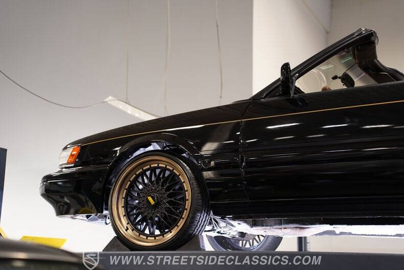 1991 Infiniti M30