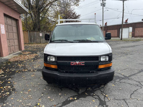 2015 GMC Savana 2500