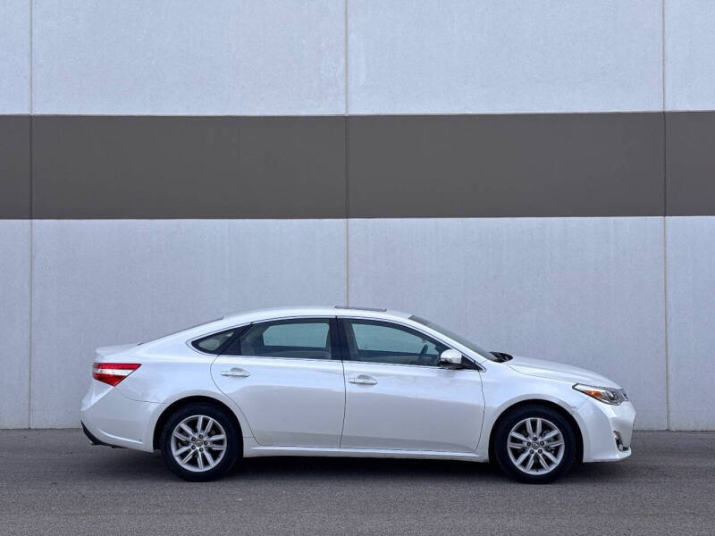 2013 Toyota Avalon XLE Premium