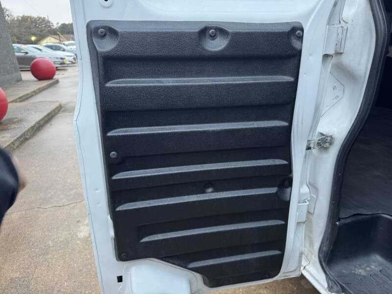 2018 GMC Savana 2500