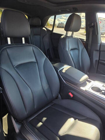 2019 Audi Q8 quattro Prestige 55 TFSI