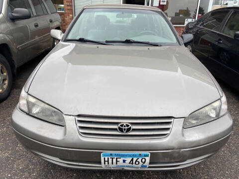 1998 Toyota Camry for sale at Northtown Auto Sales in Spring Lake MN