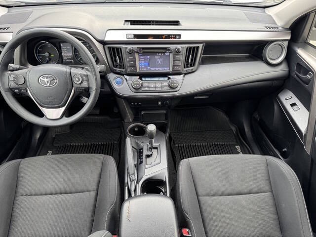 2018 Toyota RAV4 Hybrid LE