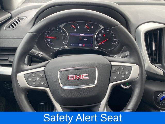 2022 GMC Terrain SLT