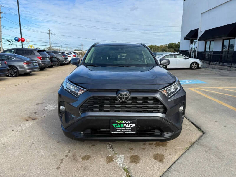 2020 Toyota RAV4 XLE