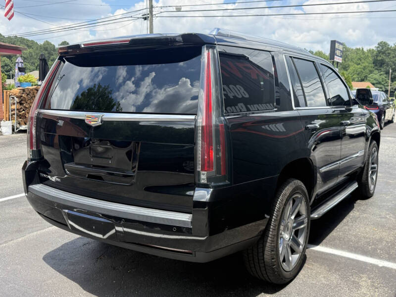 2017 Cadillac Escalade Luxury