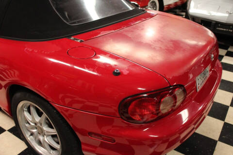 2003 Mazda MX-5 Miata