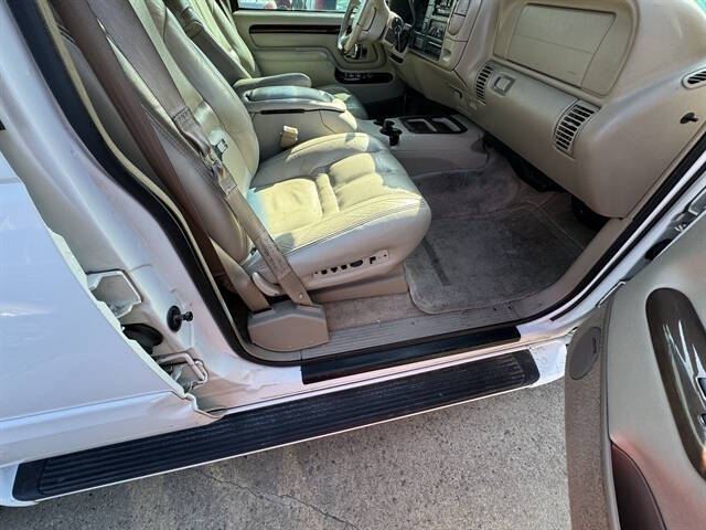 2000 Cadillac Escalade
