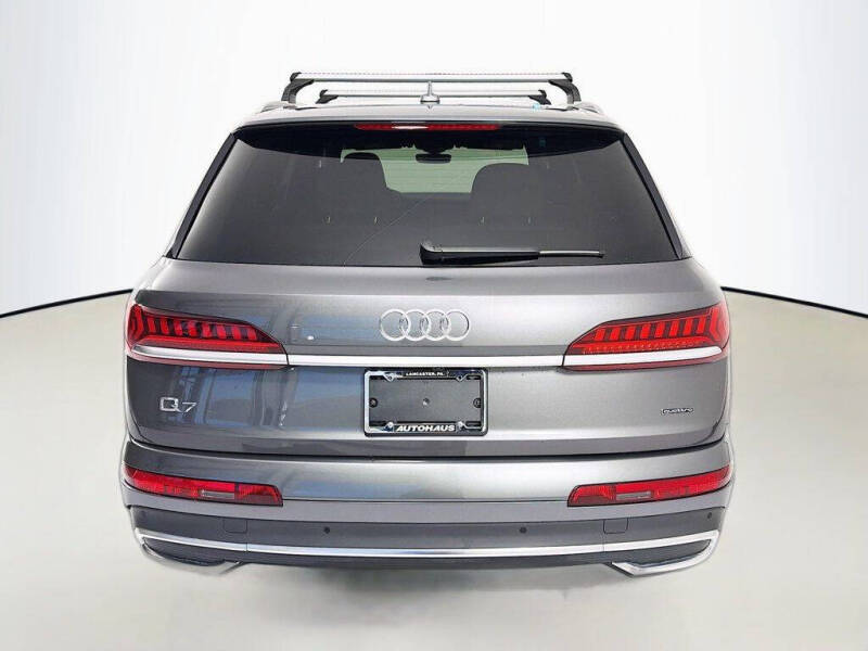 2022 Audi Q7 quattro Premium 55 TFSI