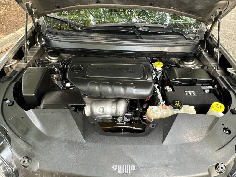 2021 Jeep Cherokee Latitude Plus