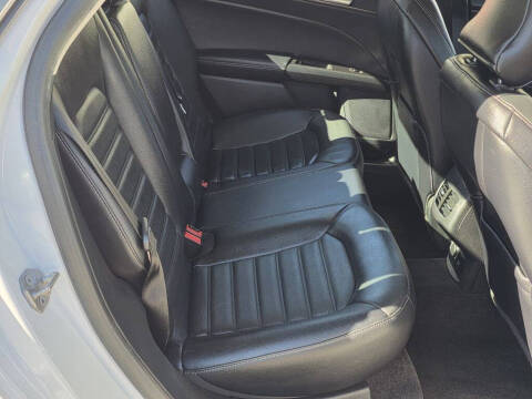 2018 Ford Fusion Hybrid SE