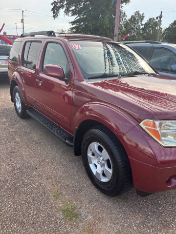 2007 Nissan Pathfinder SE