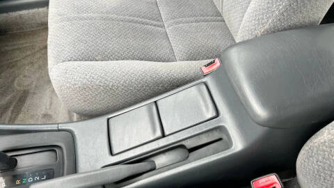 2000 Toyota Camry LE