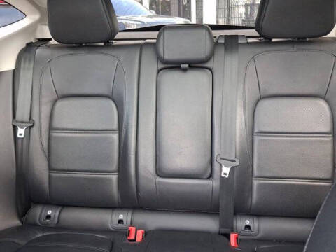 2019 Jaguar E-PACE P250 SE