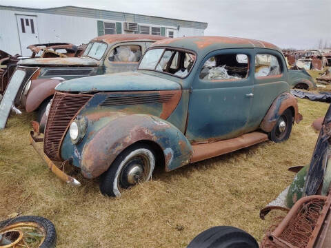 1937 Ford Tudor Slantback