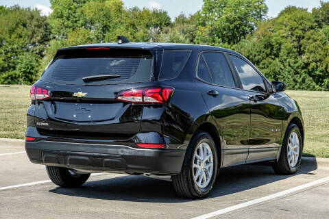 2022 Chevrolet Equinox LS