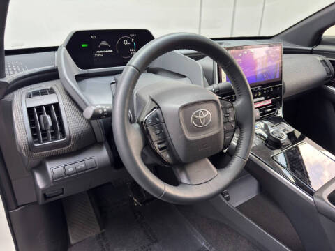 2024 Toyota bZ4X XLE