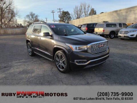 2017 GMC Acadia Denali