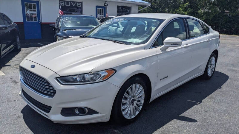 2014 Ford Fusion Hybrid SE