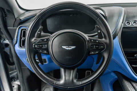 2023 Aston Martin DBX 707