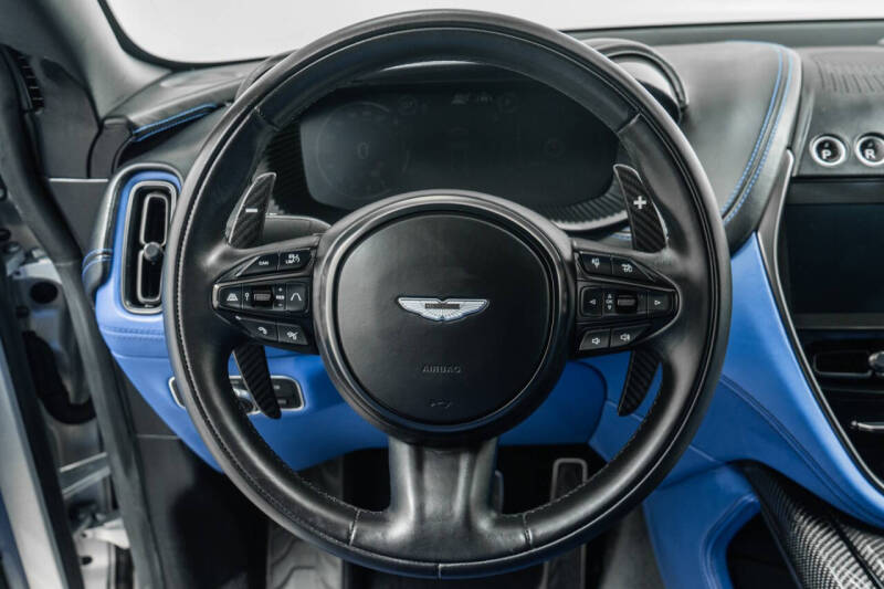 2023 Aston Martin DBX 707