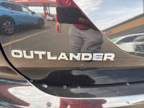 2024 Mitsubishi Outlander SEL