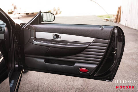 2003 Ford Thunderbird