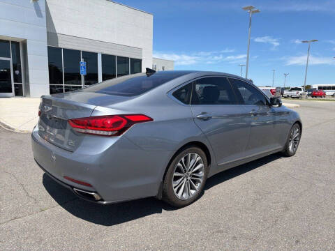 2017 Genesis G80