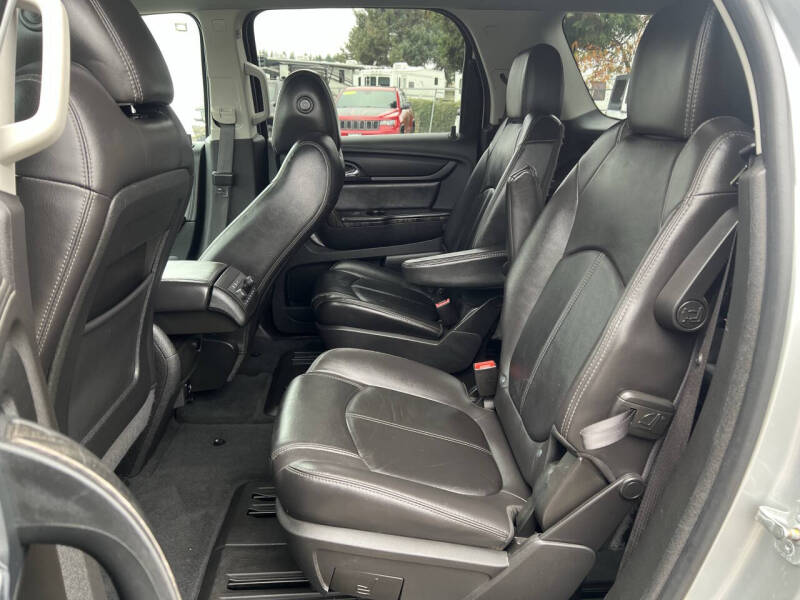 2016 GMC Acadia SLT-1