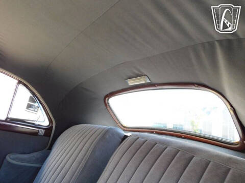 1948 Packard Standard 8