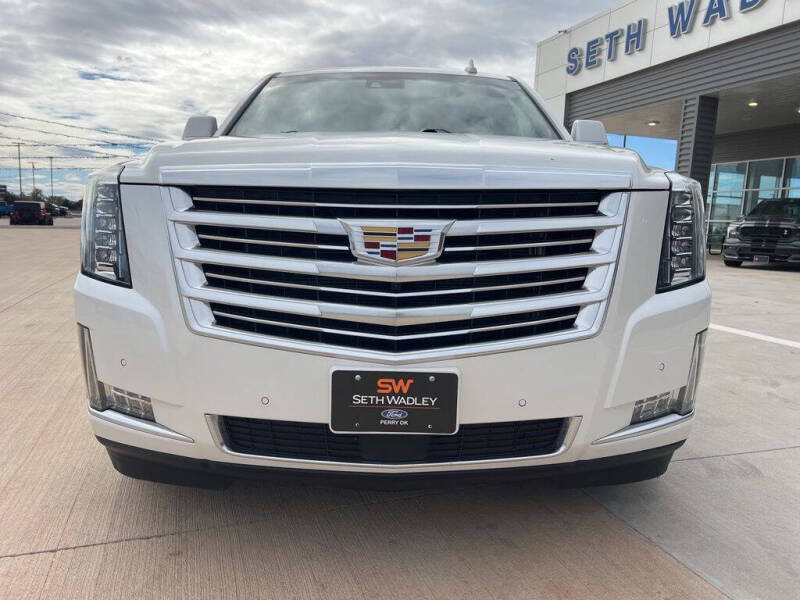 2017 Cadillac Escalade ESV Platinum