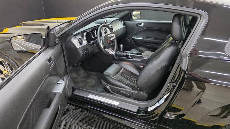 2005 Ford Mustang