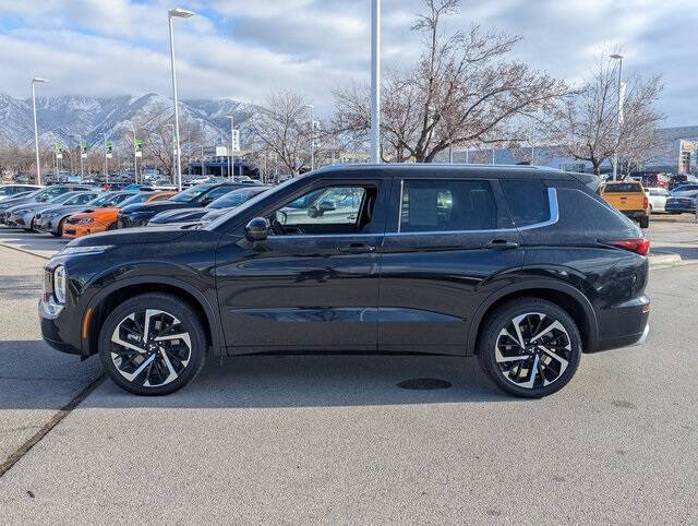 2024 Mitsubishi Outlander for sale at Axio Auto Boise in Boise, ID