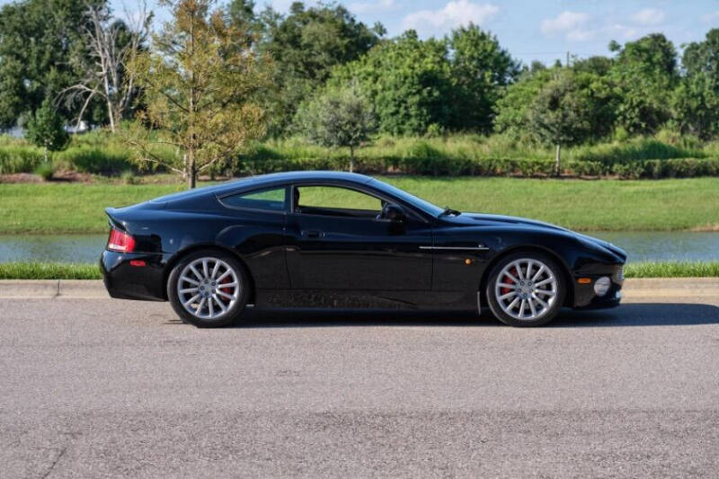 2003 Aston Martin Vanquish