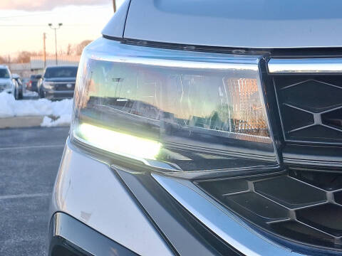 2022 Volkswagen Taos SE 4Motion