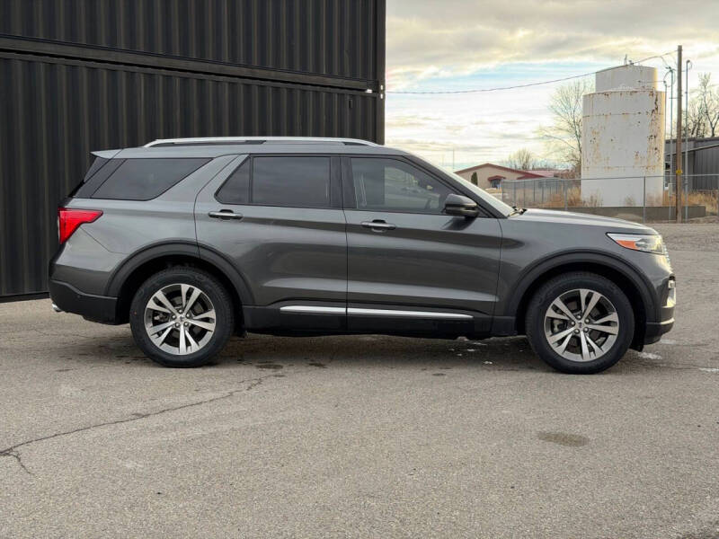 2020 Ford Explorer Platinum