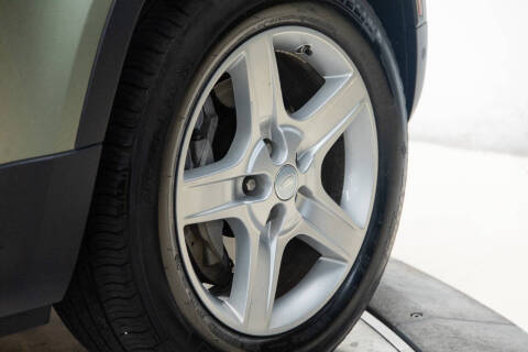 2021 Land Rover Defender 110 SE