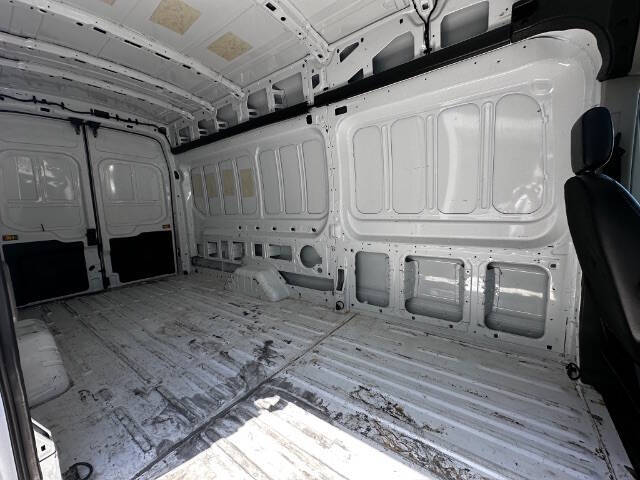 2023 Ford Transit 250