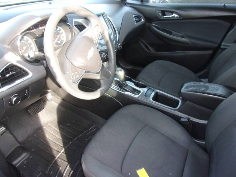 2017 Chevrolet Cruze LT Auto