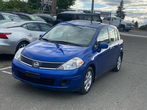 2009 Nissan Versa for sale at PRICELESS AUTO SALES LLC in Auburn WA