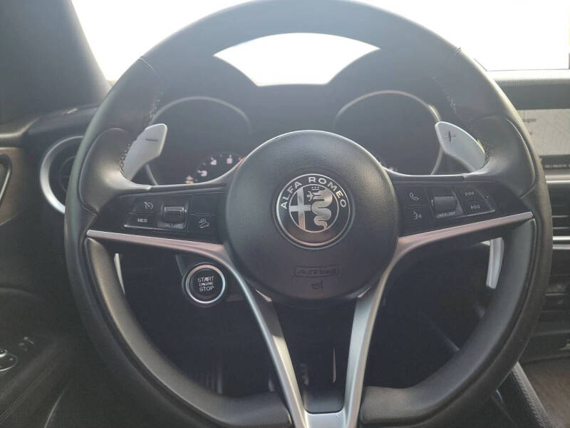 2018 Alfa Romeo Stelvio Ti Sport