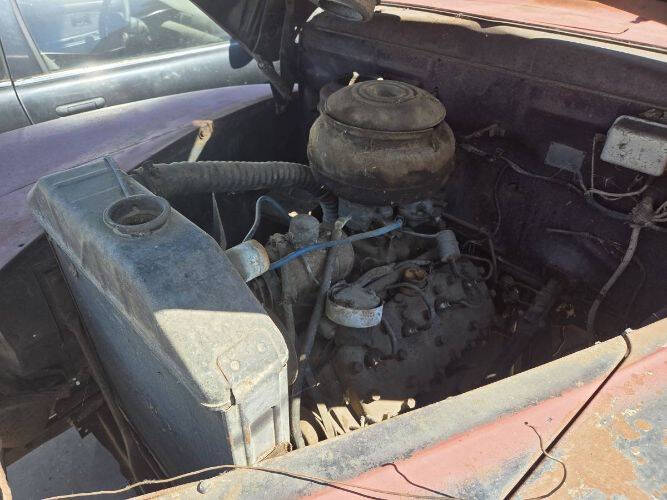 1947 Ford Super Deluxe