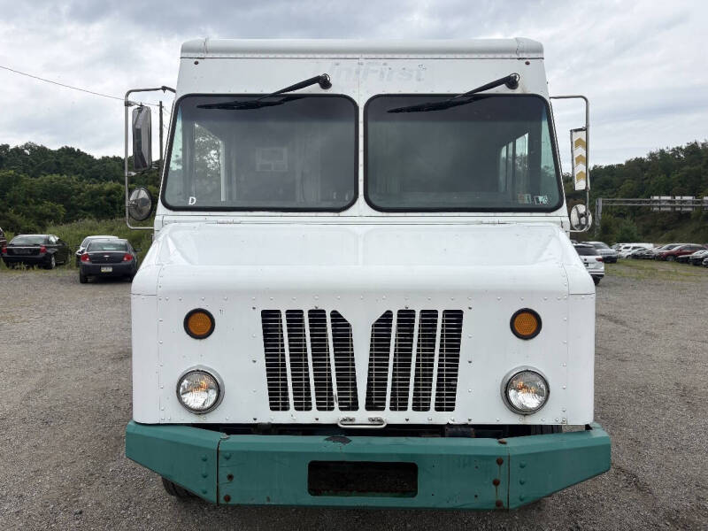 2011 Workhorse W62