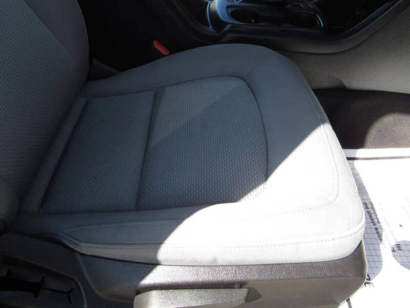 2021 GMC Canyon Elevation Standard