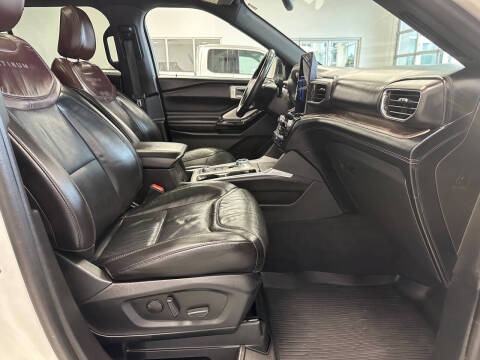 2022 Ford Explorer Platinum